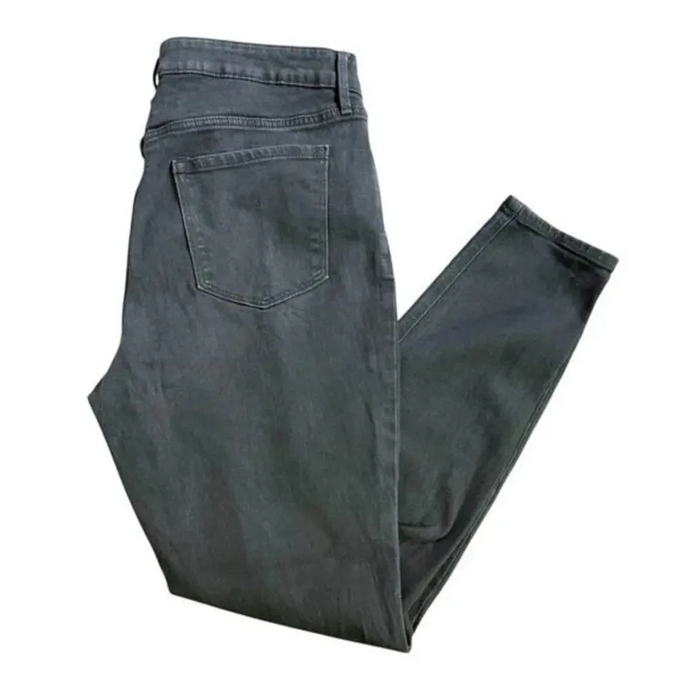 Old Navy Size 16 Wow Super Skinny High Rise Black Stretch Denim Womens Jean‎